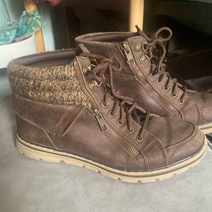Cliffs Hiking Boots